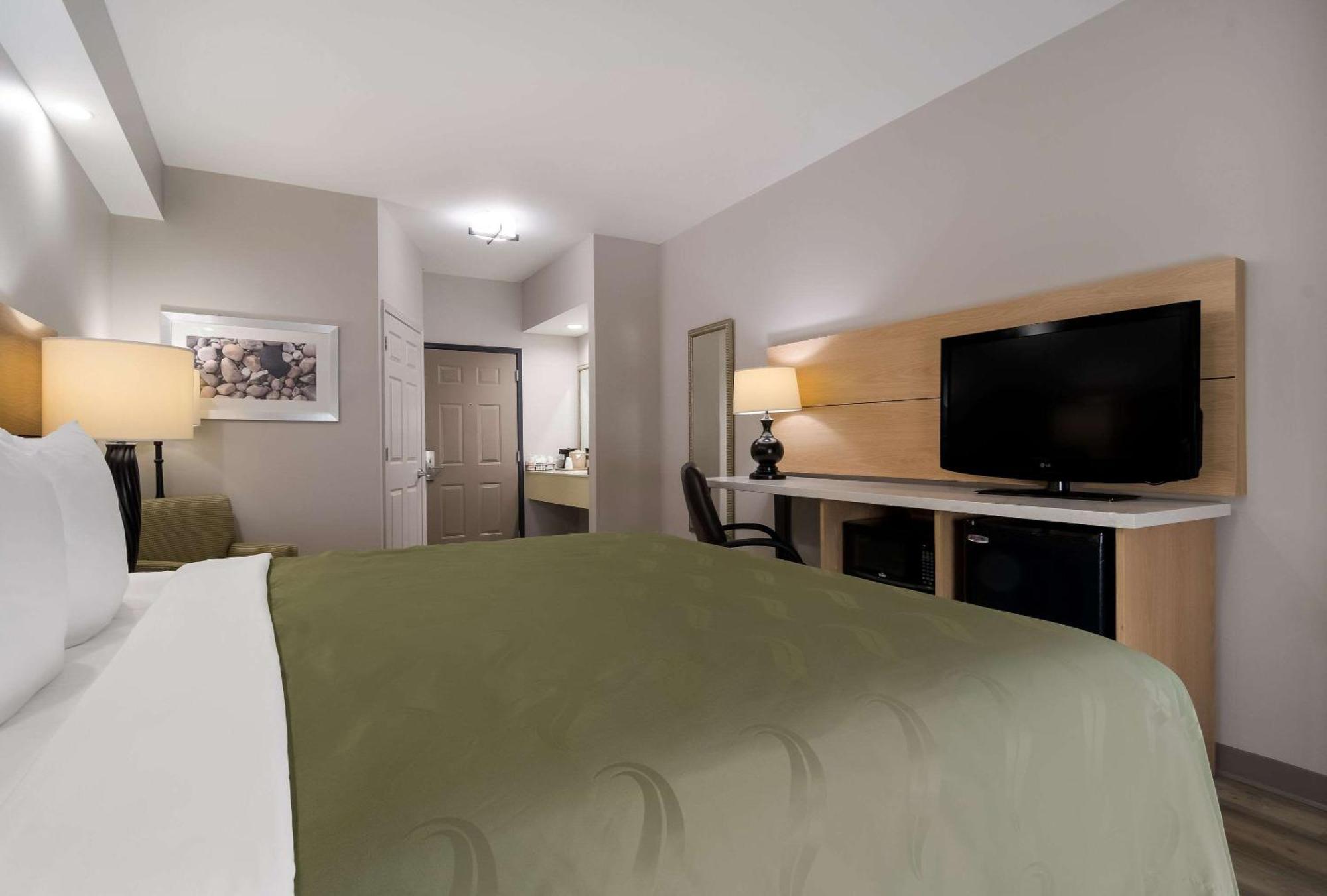 Quality Inn Goldsboro Exterior foto