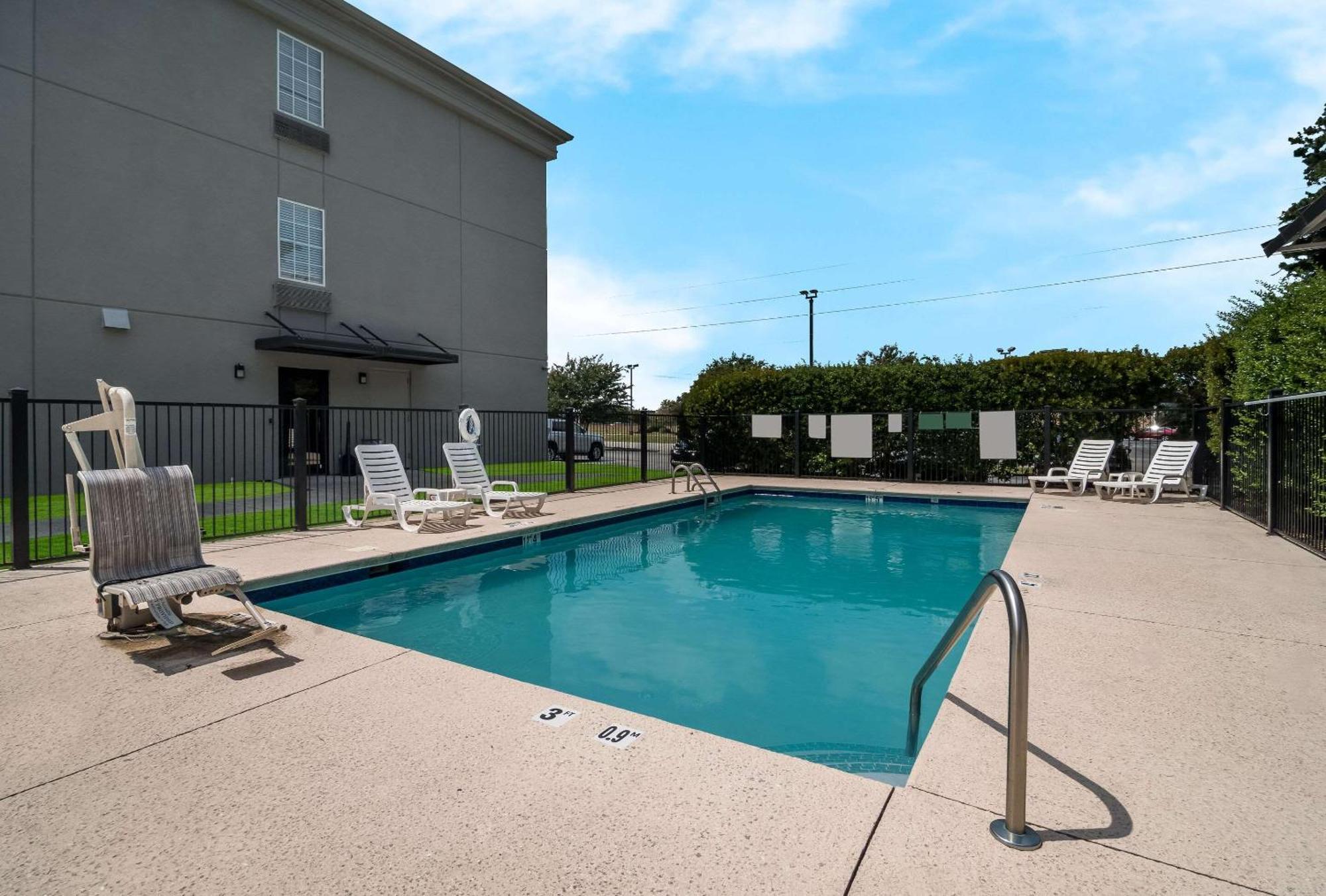 Quality Inn Goldsboro Exterior foto