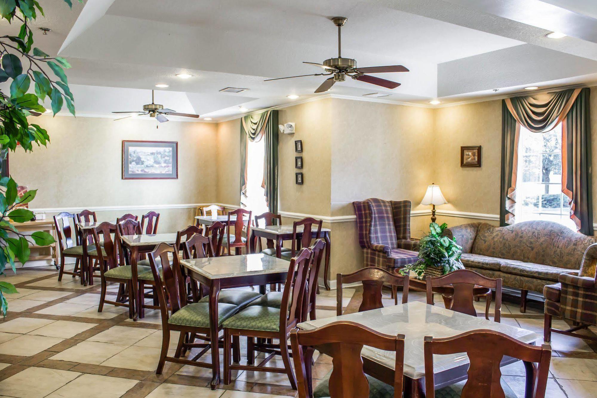 Quality Inn Goldsboro Exterior foto